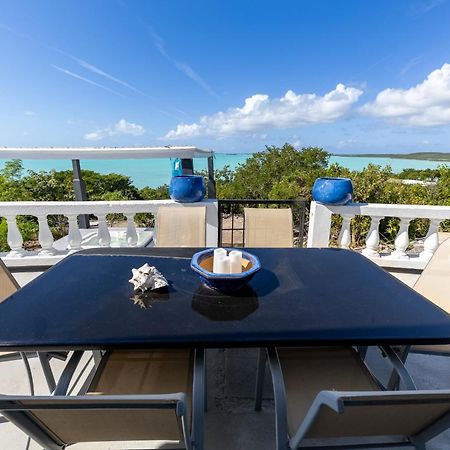Waterside Home, Shaded Whirlpool Spa, Outdoor Dining, Smart Tv, Amazon Prime Five Cays Settlement Exterior foto